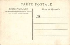 Nimes - Innenraum von Maison Carree - Museum - CPA