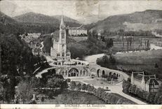 Lourdes CPA the basilica