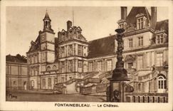 Fontainebleau - the Castle - CPA