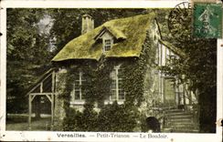 Versailles CPA small TRianon the boudoir