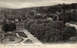 Das Lisieux cPA das als die Krahe gesehen wird fliegt in Richtung zum allgemeinen Garten