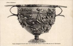 Pro Alesia CPA Vase of money in the pits of CEssar has Alise (museum of Saint Germain)