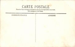 Angouleme CPA Vers le monument CArnot