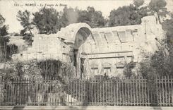 Nimes CPA der Tempel von Diane