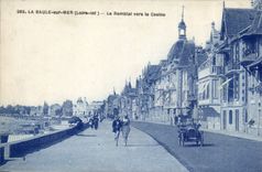 La Baule on sea CPA the embankment towards the casino