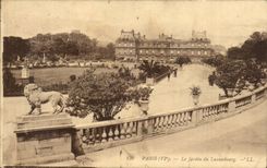 Paris CPA the garden of Luxembourg