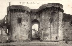 Cognac CPA Tours of the old bridge