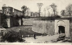 Bayonne cPA Mousterolle Gate