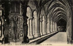 Arles cPA Healthy Gallery of the cloister TRophime