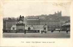 Lyon CPA places Bellecour Statue of Louis XIV
