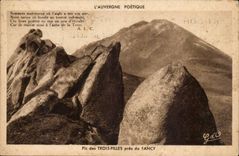 Auvergne CPA Peak of the Three girls close to Sancy