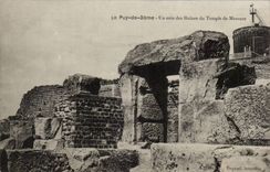 Auvergne CPA Puy de Dome a corner of the ruins of the Mercury temple