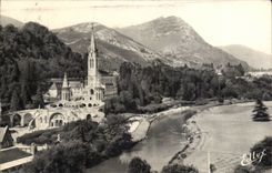 Lourdes CPA the basilica and Gave