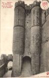 CPA Mont Saint Michel Entrance of the abbey or the chatelet
