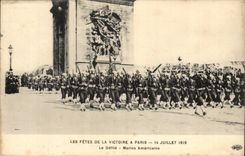 Paris CPA FEtes of the Victoire has Paris July 14th 1919 American the Marins procession (US marine)