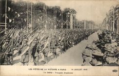 Paris CPA Defiles of the victory has Paris July 14th 1919 English the Troupes procession