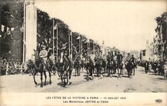 Paris CPA Fetes of the victory has Paris July 14th 1919 the marshals Joffre and Foch