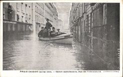 Paris CPA automobile 1910 Canot Floods street of the university