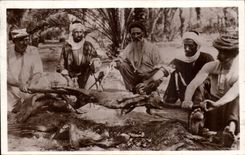 Szenen und Standards Algerien-CPA das merchpui ein Braten im Freien