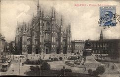 Italy Italia CPA Plazza del Duomo