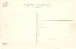 Vichy CPA La Poste et la gare d'autobus