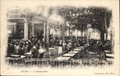 Vichy CPA La Restauration