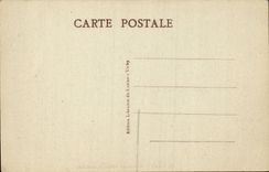 Vichy CPA Source des CElestins Interieur