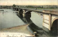 Vichy - Le Pont sur l'Allier - CPA 
