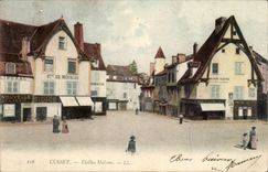 Cusset - Old women Houses - CPA