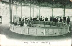 Vichy - Source de la Grande Grille - CPA 