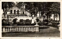 Foix CPA public gardens and the walk of Shock