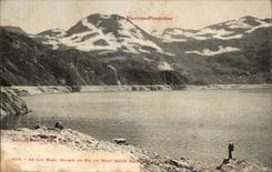 CPA the blue lake (massive of the peak of midday) between Bagneres