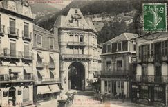 Cauterets - Plac of St Martin CPA