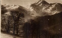 CPA the Pyrenees solid mass of the Peak of midday in winter
