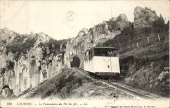 CPA Lourdes the funicular of the Peak of Jer
