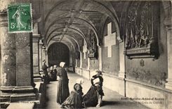 Saint Anne d' Auvray CPA the way of Cross of the cloister