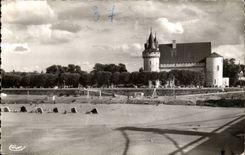 CPSM Sully on the Loire the beach and the castle