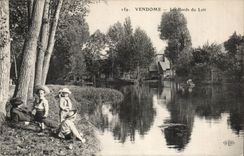 VEndome CPA Les bords du Loir