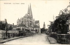 Vendome CPA La Trinite Abside