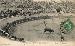 Beziers CPA Arena of Beziers play of the coat (bullfighting bull toro)