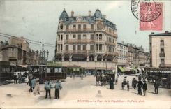 Beziers CPA the place of the Republic (tram)
