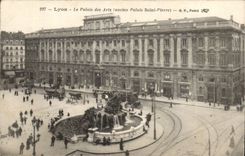 CPA Lyon the palate of Arts (old palate Saint Pierre)