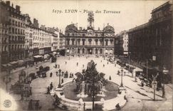 Lyon CPA Places Composts