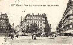 Lyon CPA Places Republic and street President Carnot