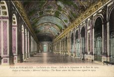 CPA Versailles Castle the gallery of the ices Room of the signature of the peace of 1919