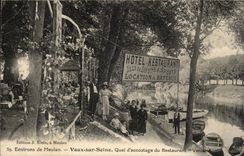 CPA Be worth on the Seine Quai of accosting of the Restaurant Venice Environs of Meulan