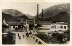 Quillan - Manufacture de Chapeaux Bourref et le Pont Suzanne -- CPA 