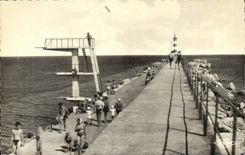 La Nouvelle CPA Le plongeoir et la jetee (lighthouse)