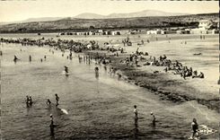 La Nouvelle CPA La plage