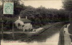 Pont de Mitry CPA Les edges of the canal